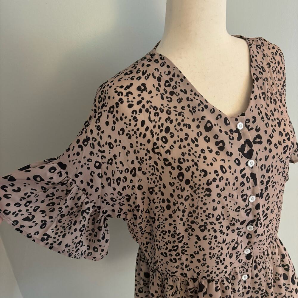 SHEIN Leopard Cheetah Print Brown Black Short Sleeve Top Button-Up Peplum Mediun - Picture 2 of 8